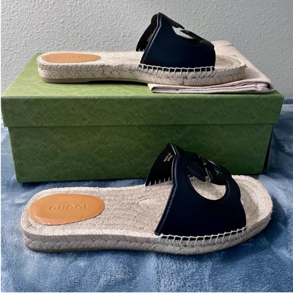 Gucci Black Espadrille Shoes with Minimalist Design
